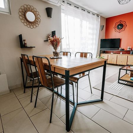 T3 Cosy Et Lumineux Avec Garage A 2 Pas Du Centre ! Apartman Nîmes Kültér fotó